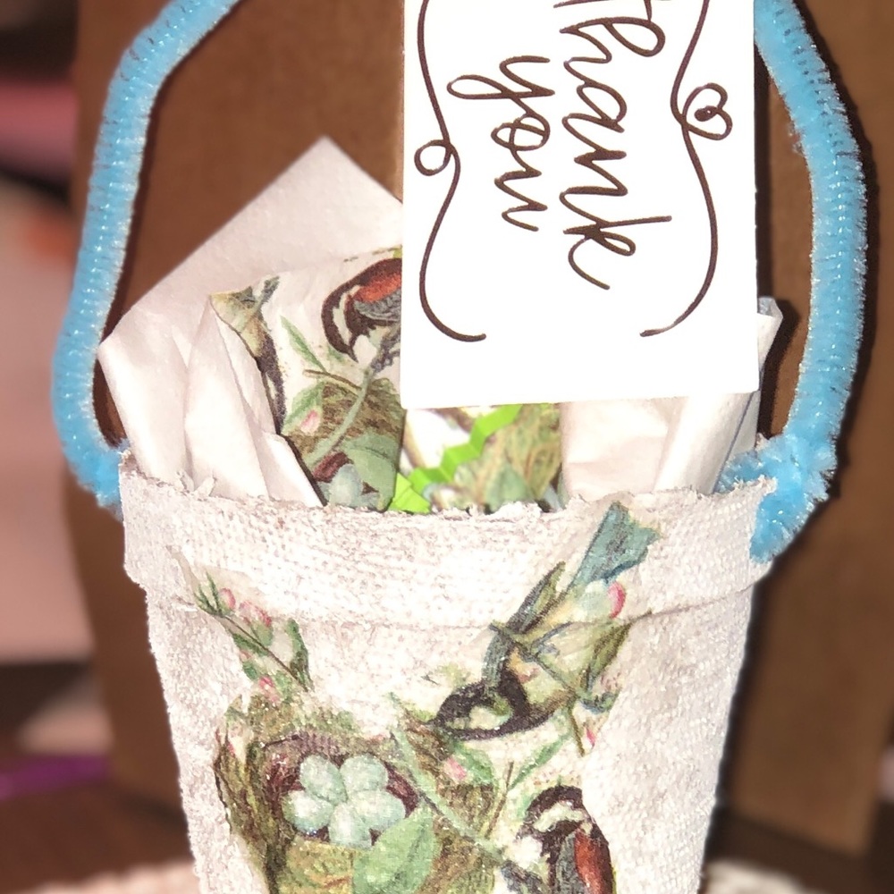 Handmade Gift baskets. Adorable & Unique 4aShower!
